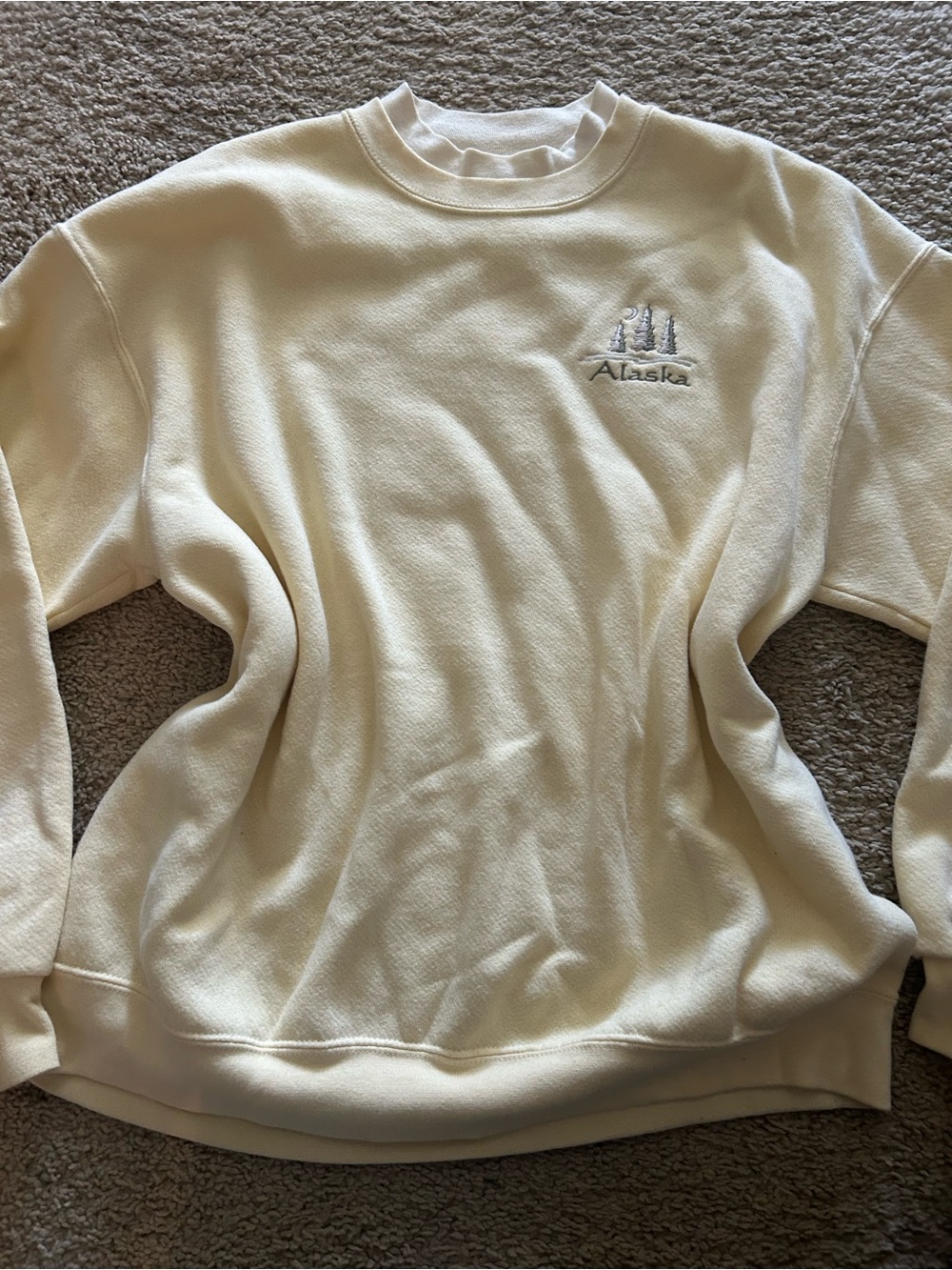 Lee Cream Crewneck Sweater with Subtle Alaska Embroidery